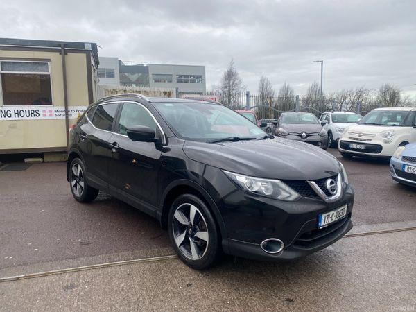 Nissan Qashqai SUV, Diesel, 2017, Black