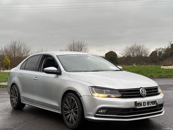 Volkswagen Jetta Saloon, Diesel, 2015, Silver