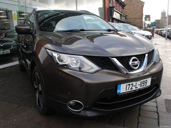 Nissan Qashqai SUV, Diesel, 2017, Brown