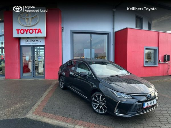 Toyota Corolla Saloon, Petrol Hybrid, 2026, Black