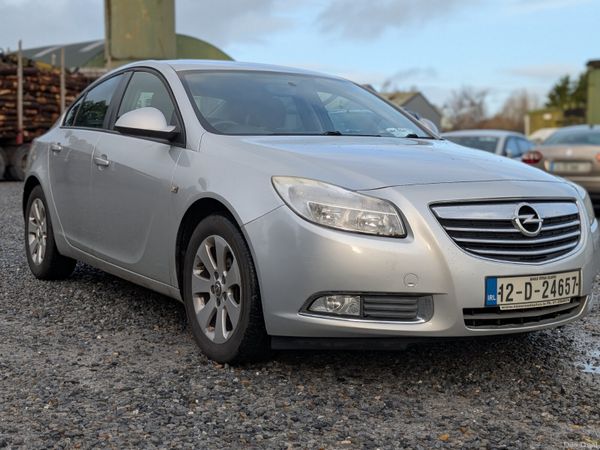 Opel Insignia MPV, Diesel, 2012, Silver