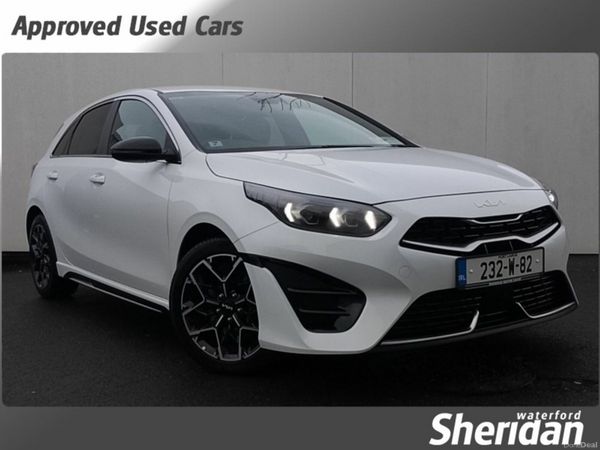 Kia Ceed Hatchback, Petrol, 2023, White