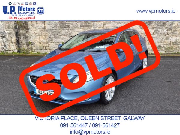 Volvo V40 Hatchback, Petrol, 2016, Blue