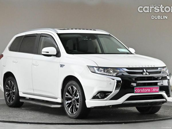 Mitsubishi Outlander SUV, Petrol Plug-in Hybrid, 2016, White