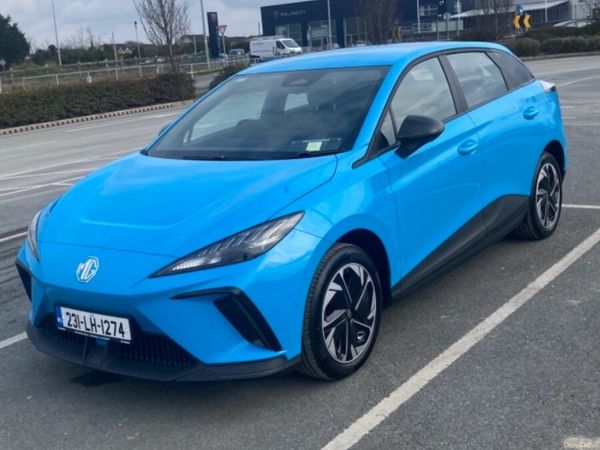 MG MG4 Hatchback, Electric, 2023, Blue