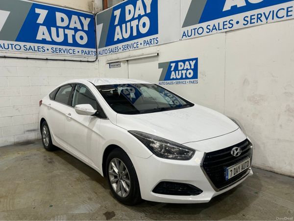 Hyundai i40 Saloon, Diesel, 2016, White