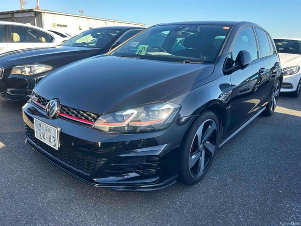 Volkswagen Golf Hatchback, Petrol, 2018, Black