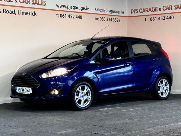 Ford Fiesta Hatchback, Petrol, 2015, Blue