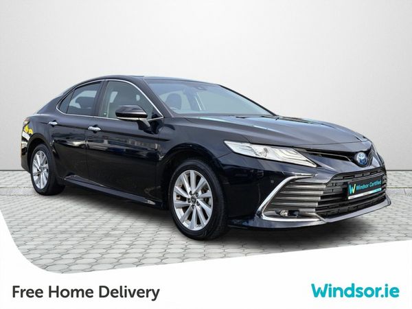 Toyota Camry Saloon, Petrol Hybrid, 2021, Black
