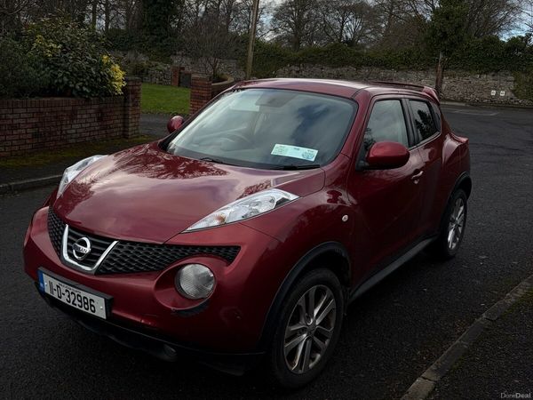 Nissan Juke SUV, Petrol, 2011, Red