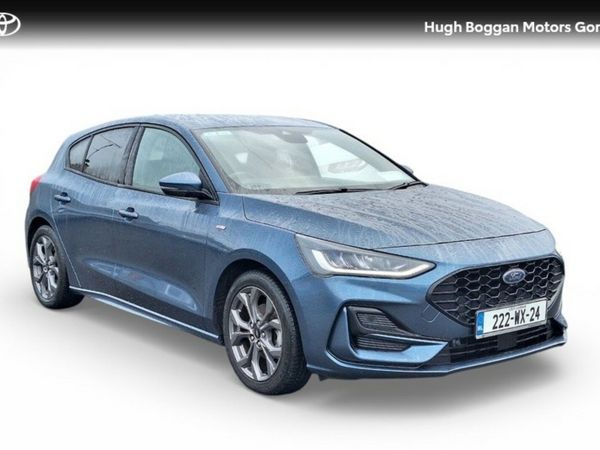 Ford Focus Hatchback, Petrol, 2022, Blue