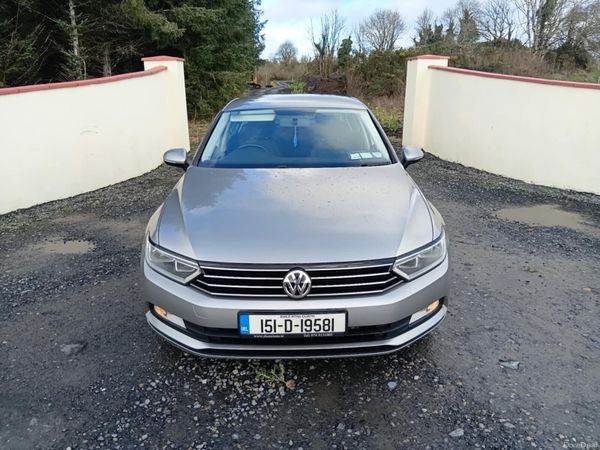 Volkswagen Passat Saloon, Diesel, 2015, Silver