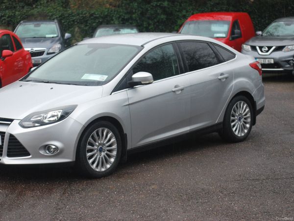 Ford Focus Saloon, Diesel, 2014, Silver