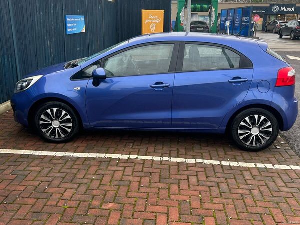 Kia Rio Hatchback, Diesel, 2014, Blue