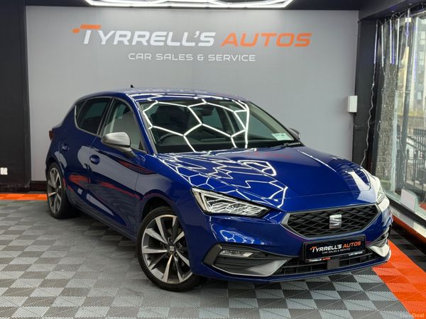 SEAT Leon Hatchback, Petrol, 2021, Blue