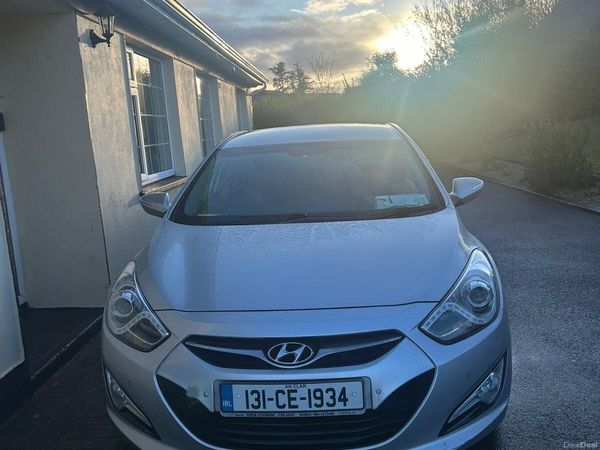 Hyundai i40 Saloon, Diesel, 2013, Silver