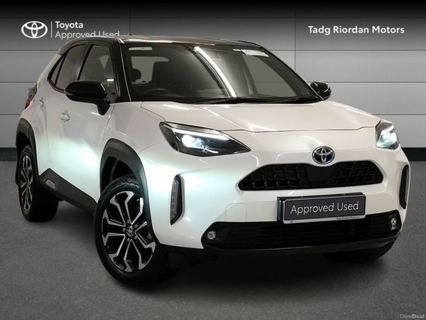Toyota Yaris Cross Hatchback, Petrol Hybrid, 2023, White
