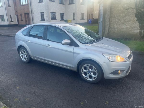 Ford Focus Hatchback, Diesel, 2011, Silver