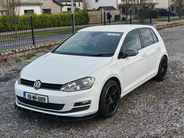 Volkswagen Golf Hatchback, Petrol, 2015, White