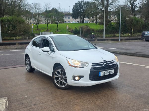 Citroen DS 4 Hatchback, Diesel, 2013, White