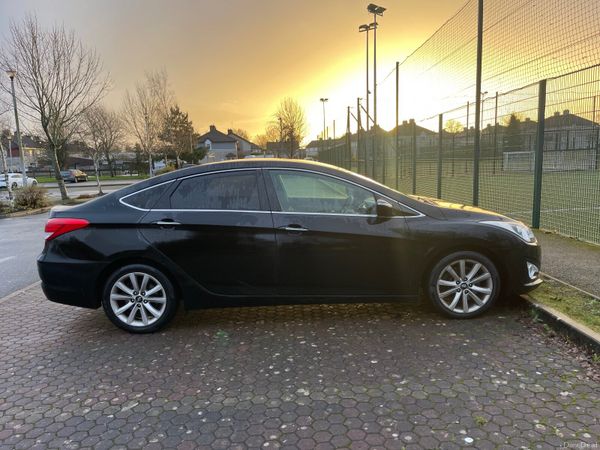Hyundai i40 Saloon, Diesel, 2013, Black