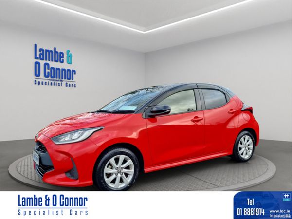 Toyota Yaris Hatchback, Petrol Hybrid, 2020, Red
