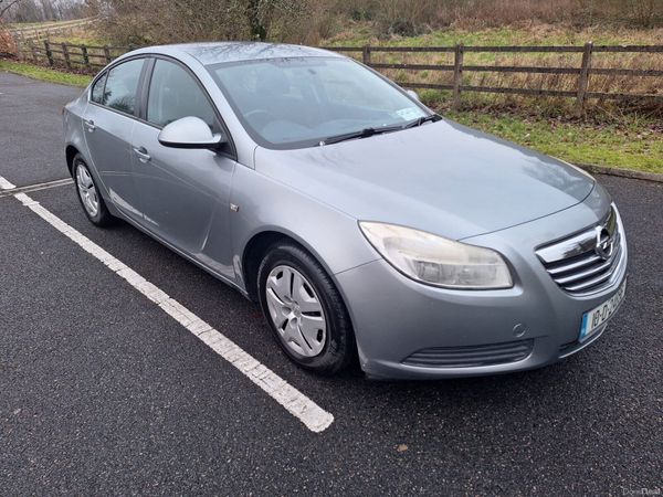 Opel Insignia Saloon, Diesel, 2010, Silver