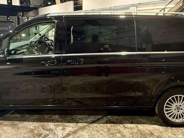 Mercedes-Benz V-Class MPV, Diesel, 2022, Black