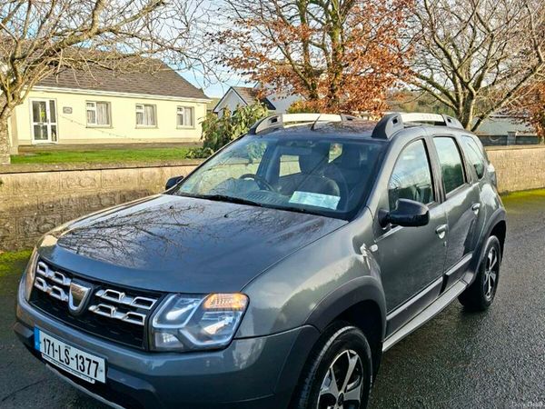 Dacia Duster SUV, Diesel, 2017, Black