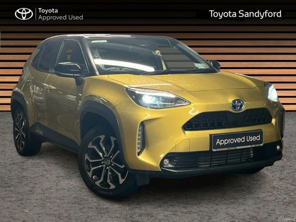 Toyota Yaris Cross Hatchback, Petrol Hybrid, 2022, Gold