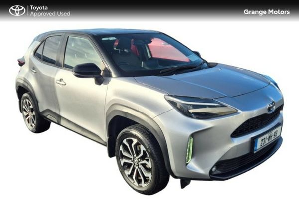 Toyota Yaris Cross Hatchback, Petrol Hybrid, 2023, Silver