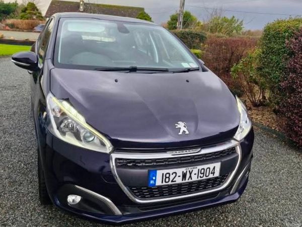 Peugeot 208 Hatchback, Petrol, 2018, Blue