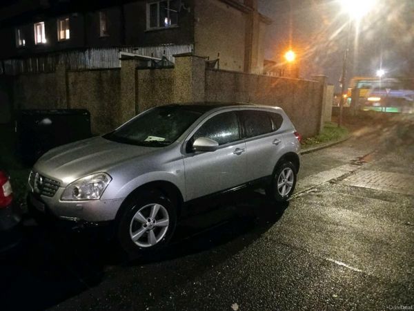 Nissan Qashqai Hatchback, Diesel, 2008, Silver