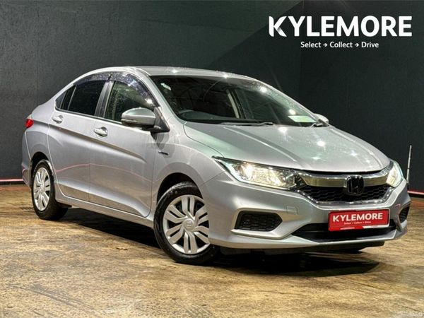 Honda Grace Saloon, Petrol Hybrid, 2019, Silver