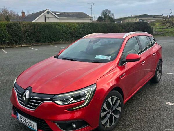 Renault Megane Estate, Diesel, 2018, Red