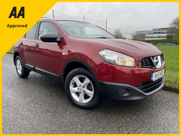 Nissan Qashqai+2 MPV, Diesel, 2014, Red