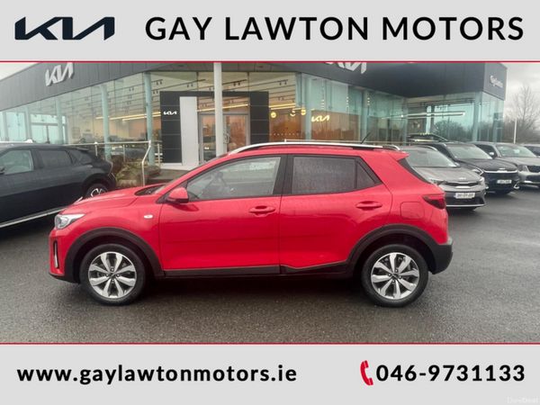 Kia Stonic SUV, Petrol, 2023, Red