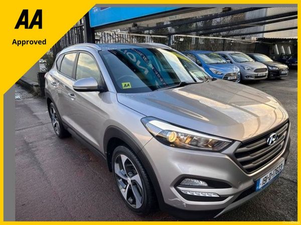 Hyundai Tucson MPV, Diesel, 2019, Gold