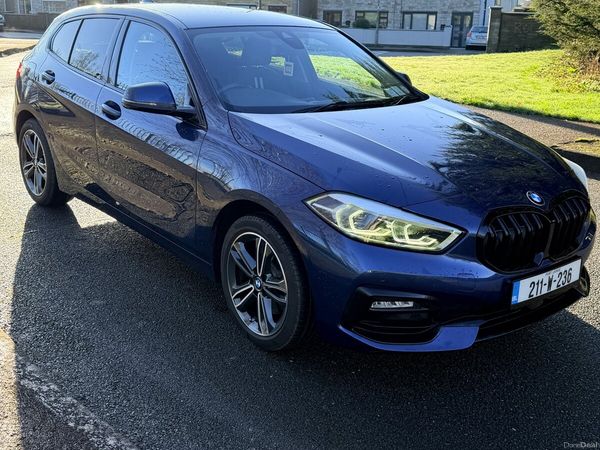 BMW 1-Series Hatchback, Diesel, 2021, Blue