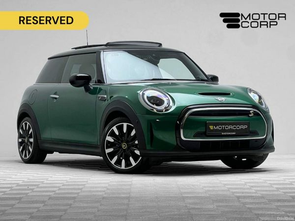 Mini Cooper Hatchback, Electric, 2023, Green