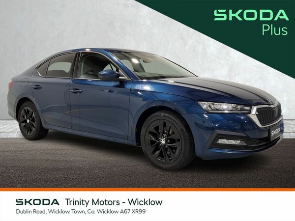 Skoda Octavia Saloon, Diesel, 2024, Blue