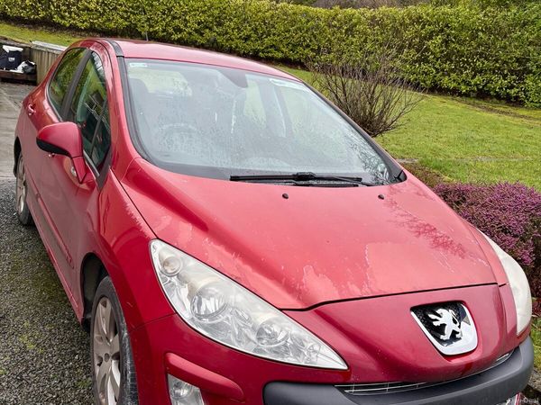 Peugeot 308 Hatchback, Diesel, 2008, Red