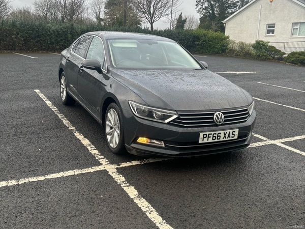 Volkswagen Passat Saloon, Diesel, 2017, Grey