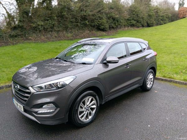 Hyundai Tucson SUV, Diesel, 2017, Grey