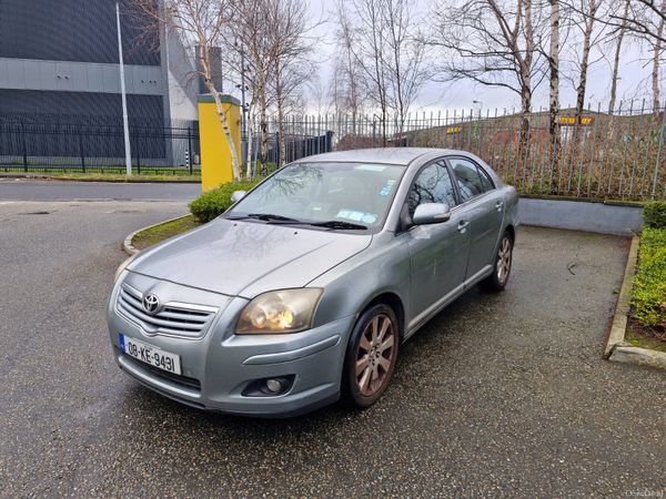 Toyota Avensis Hatchback, Diesel, 2008, Silver