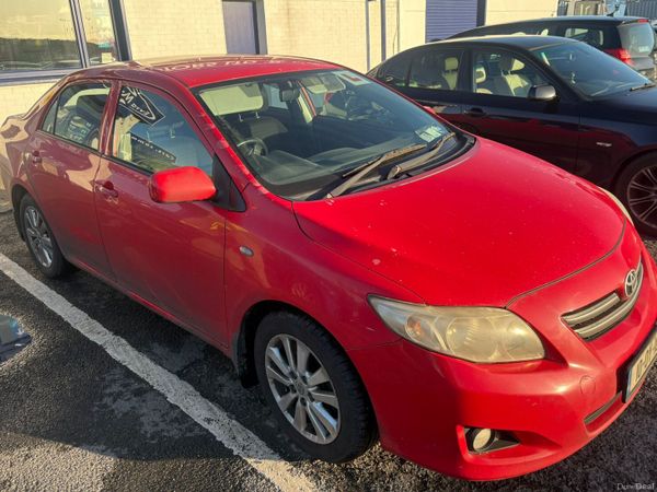 Toyota Corolla Saloon, Diesel, 2010, Red