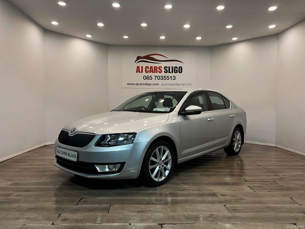 Skoda Octavia Saloon, Diesel, 2016, Silver