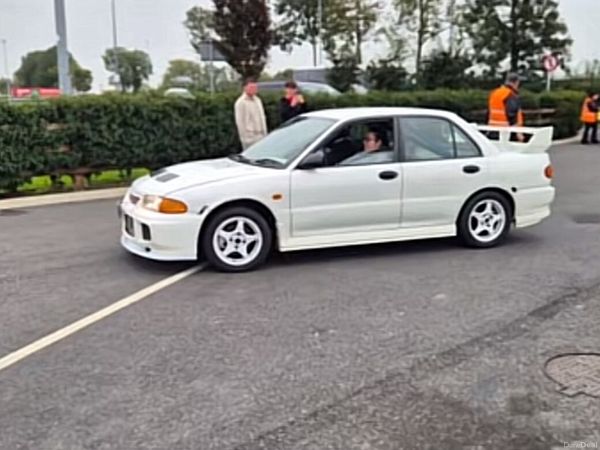 Mitsubishi Lancer Saloon, Petrol, 1995, White