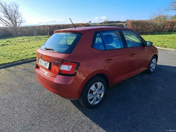 Skoda Fabia Hatchback, Petrol, 2016, Red
