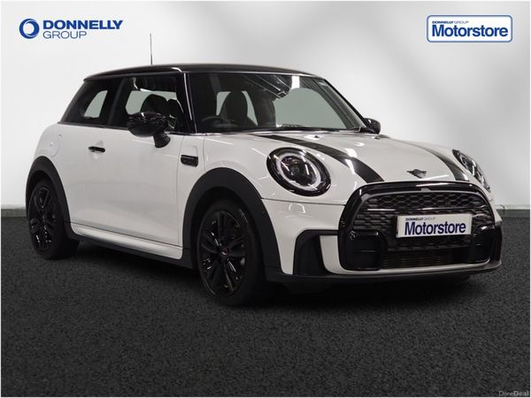Mini Cooper Hatchback, Petrol, 2023, White